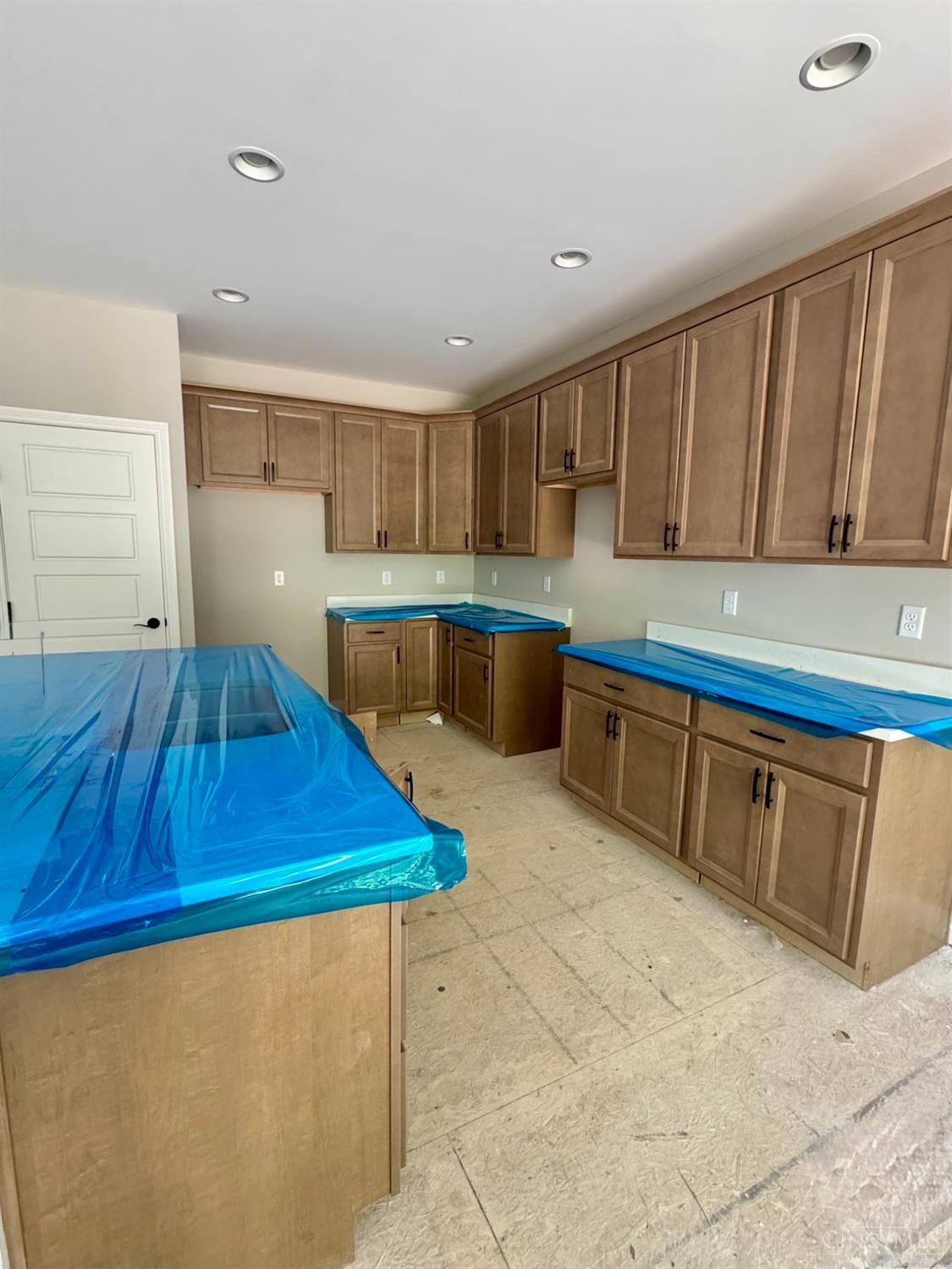 8008 Hignite Court