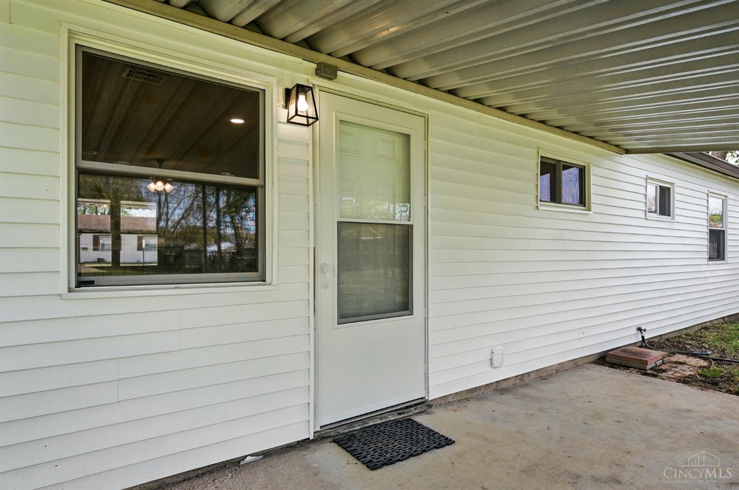 9725 Stadia Drive, Colerain Twp, Ohio image 21