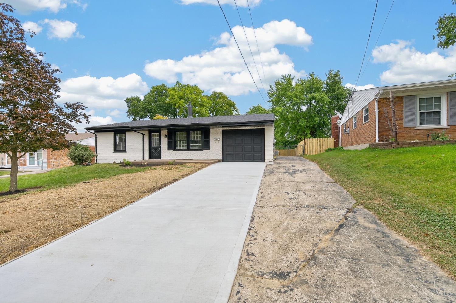 10944 Lemarie Drive