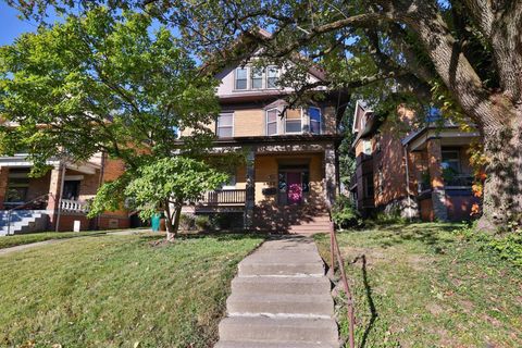 2207 Burnet Avenue Cincinnati OH 45219