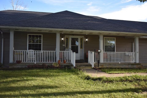 Photo of 149 Senatobia Drive, Jackson Township, OH 45171 (MLS # 1895344)