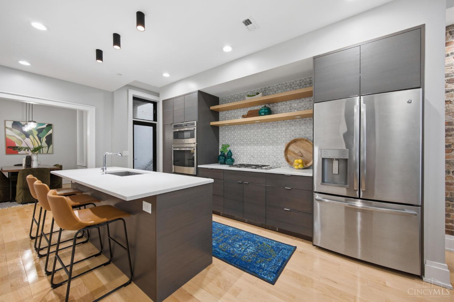 131 W Fifteenth Street 1B