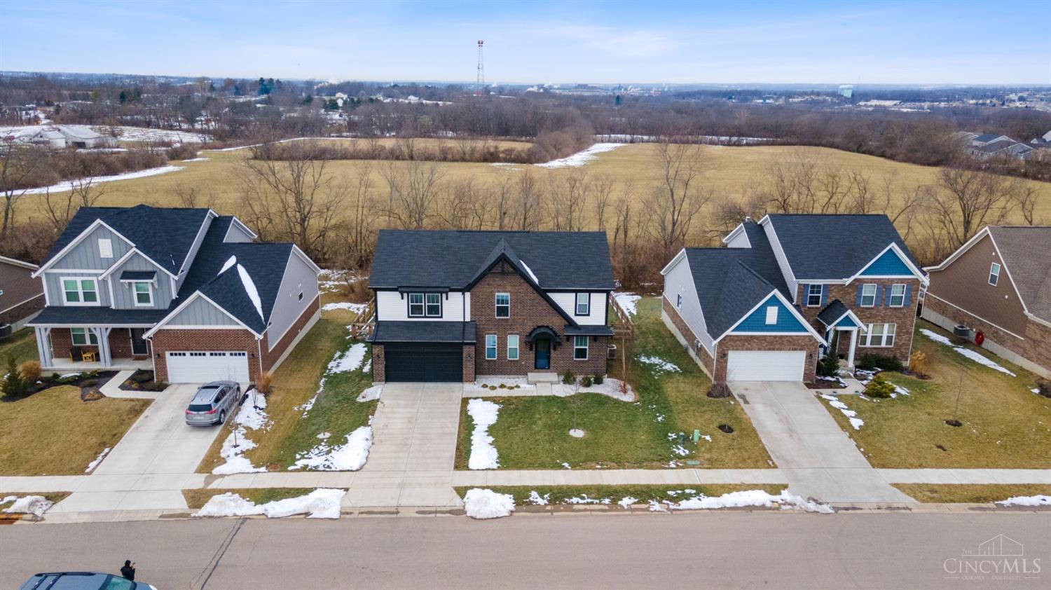 2711 Cleopatra Drive, Middletown, Ohio image 3