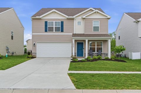 Photo of 5049 Lakeview Drive, Hamilton Township, OH 45152 (MLS # 1876755)