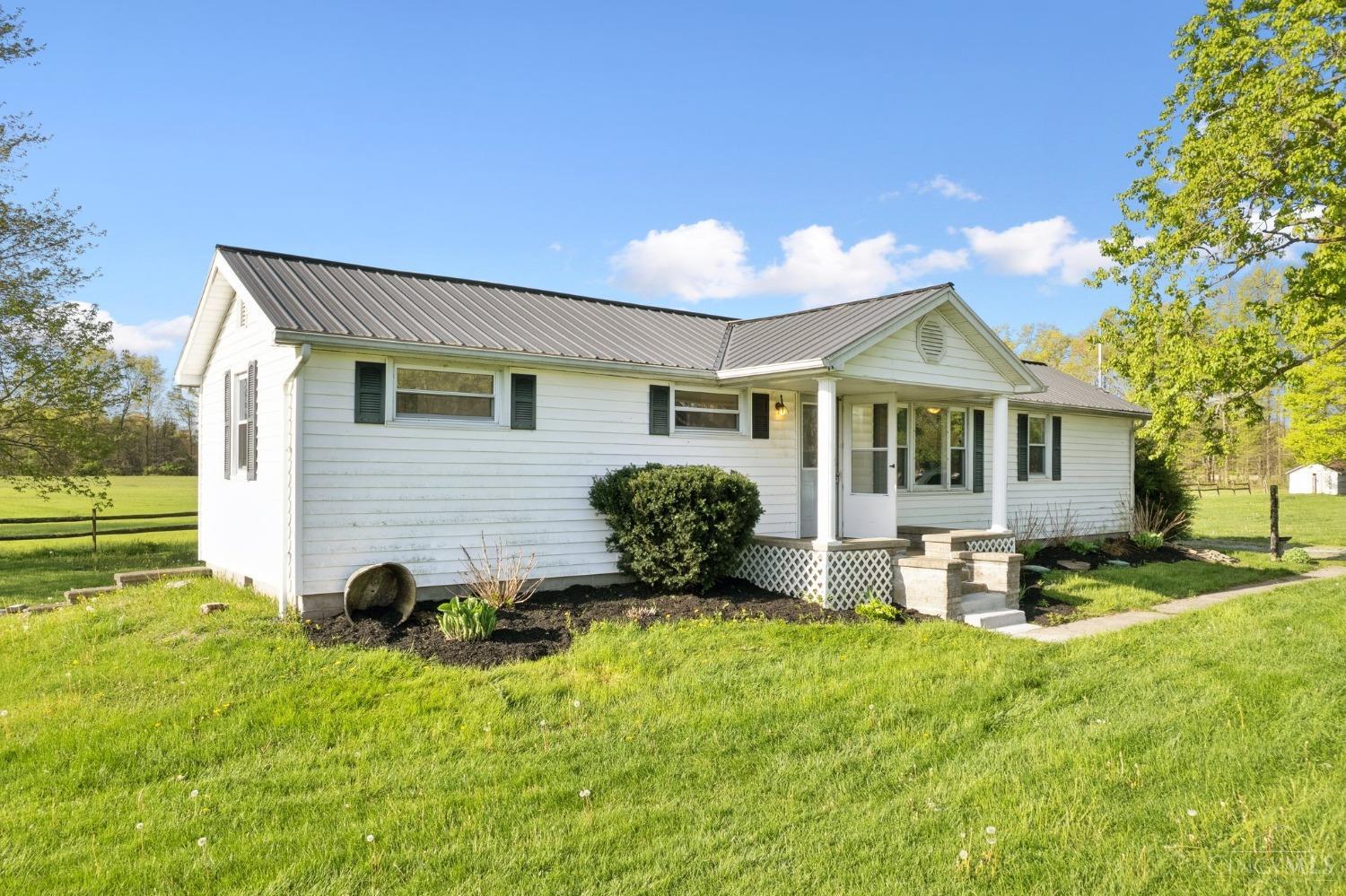 220 Greenbush Road, Clayton, Ohio image 2