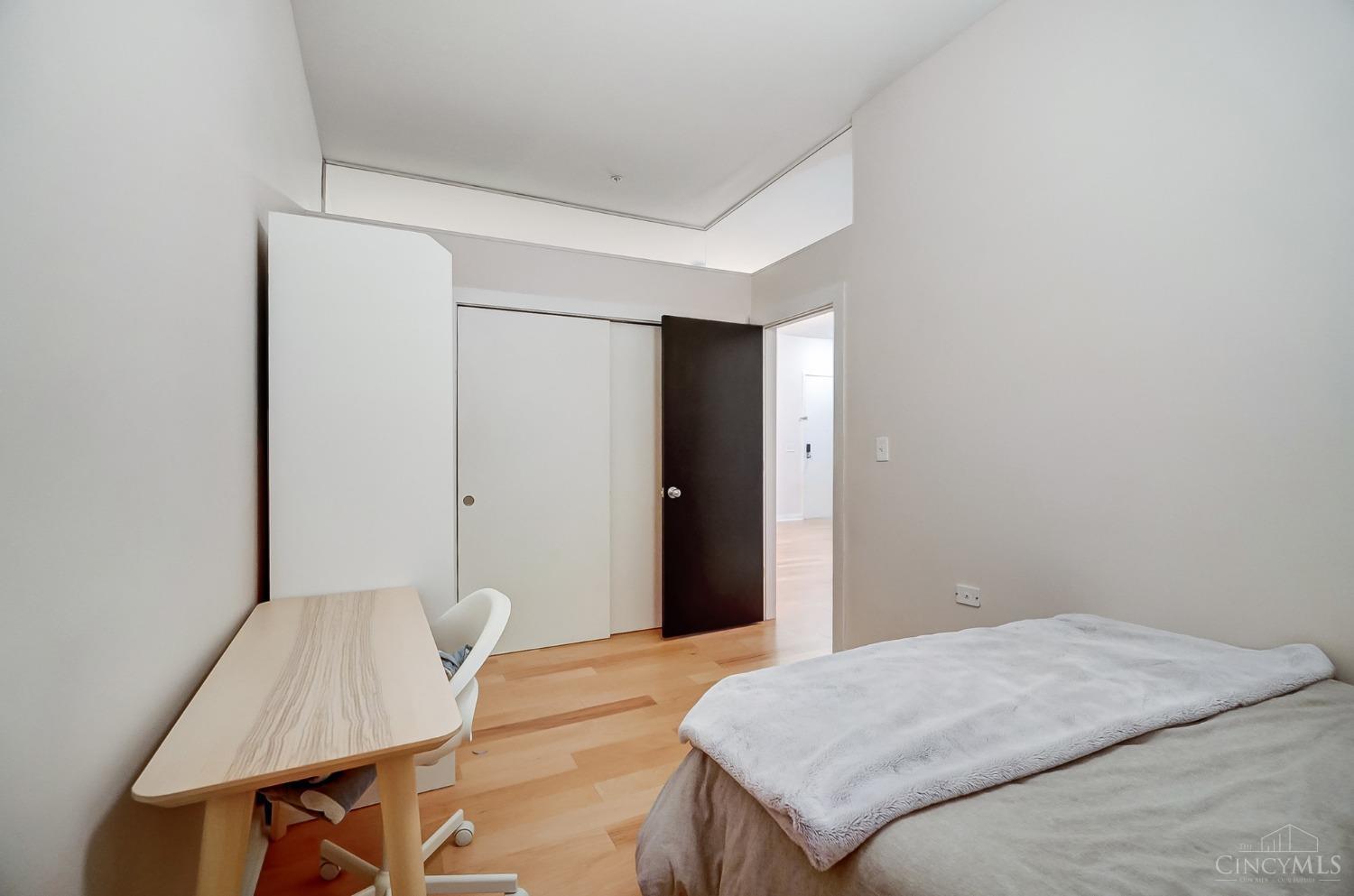 1150 Vine Street #12, Cincinnati, Ohio image 32