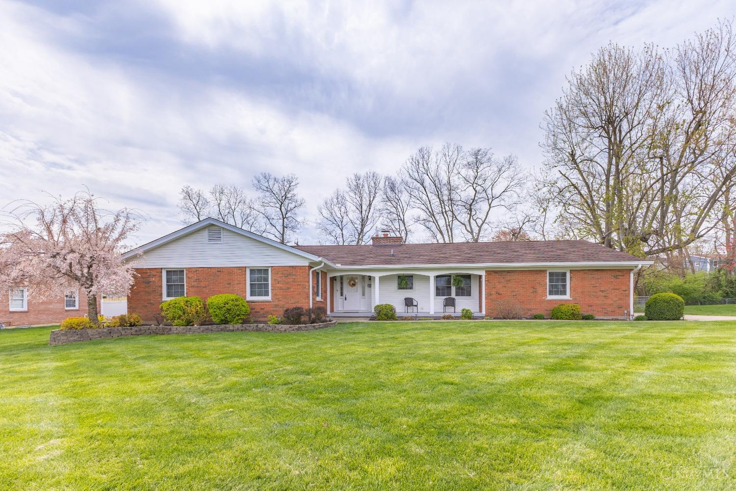 2531 Cranbrook Drive, Colerain Twp, Alabama image 1
