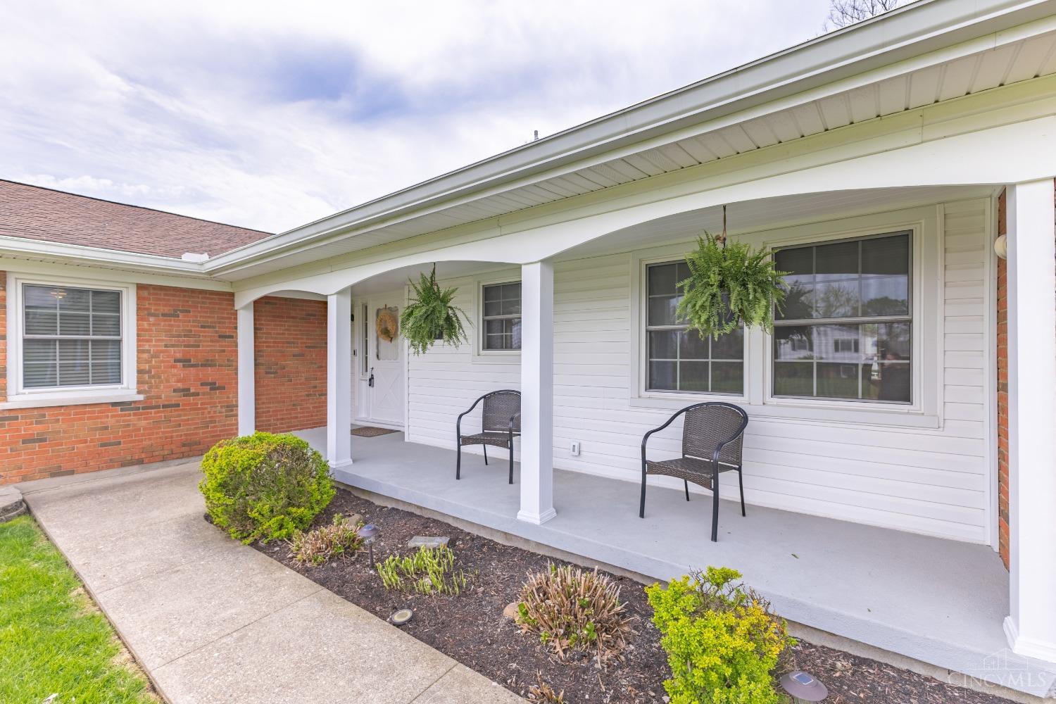 2531 Cranbrook Drive, Colerain Twp, Alabama image 3
