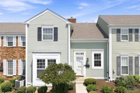 Photo of 33 wildwood DR, Fairfield, OH 45014 (MLS # 1888184)