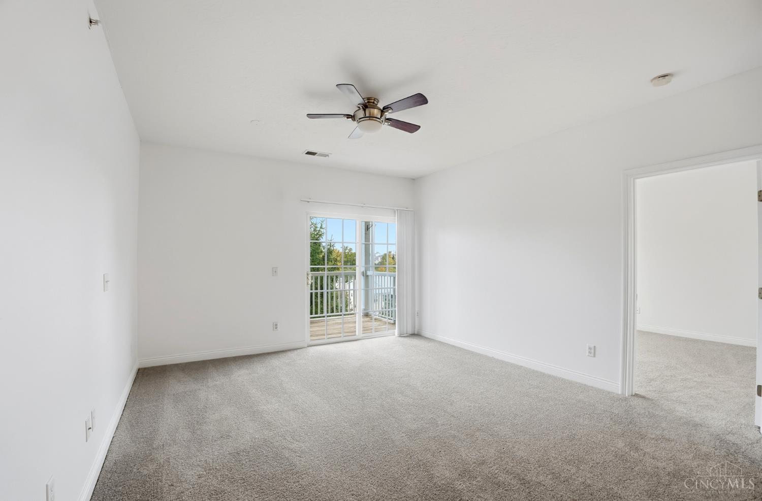 6770 Kelseys Oak Court