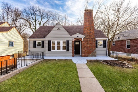 Homes For Sale - 6253 Sturdy Avenue<br/> Cincinnati, OH 45230