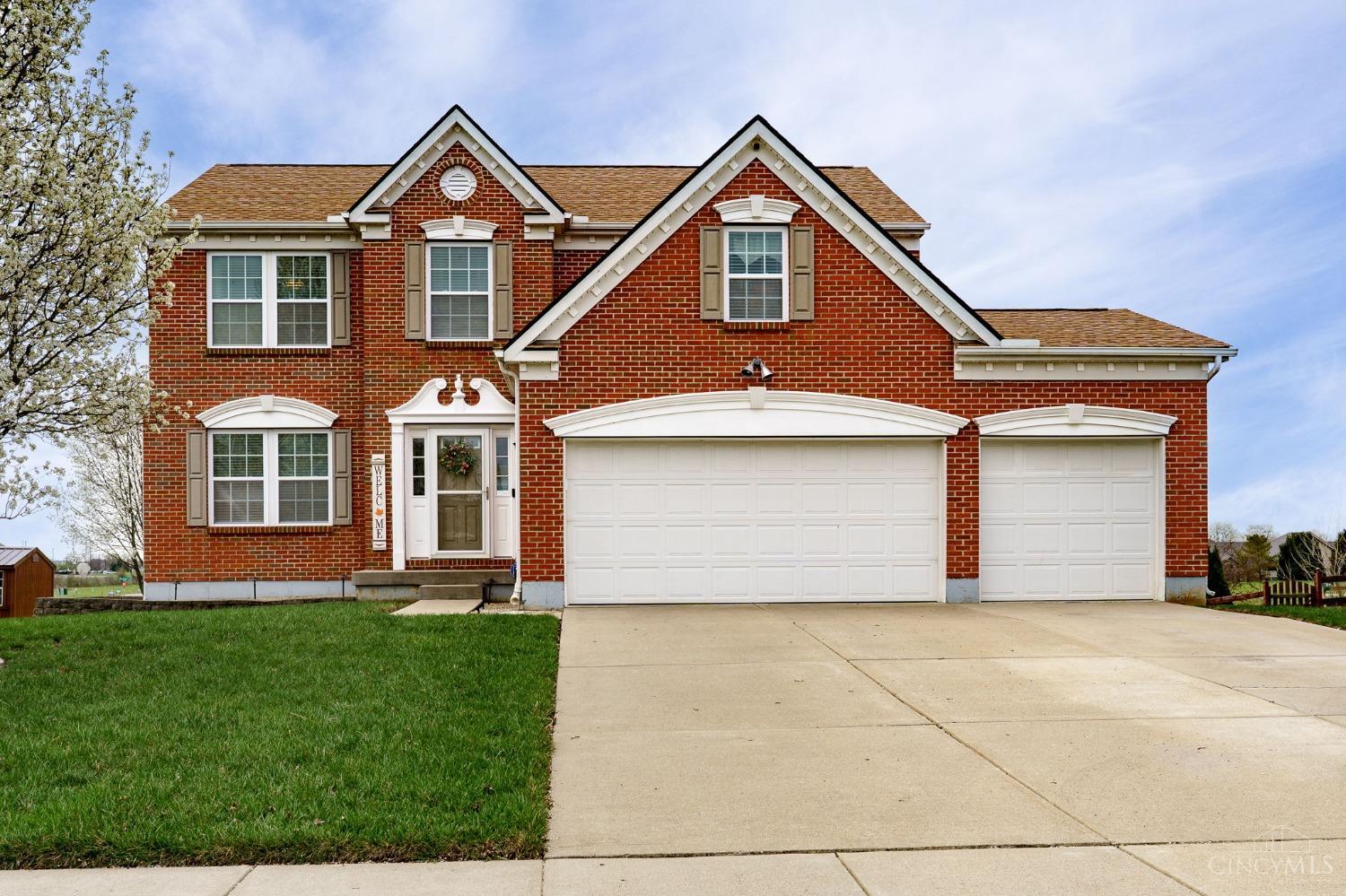 2055 Cathedral Lane, Hamilton, Ohio image 1