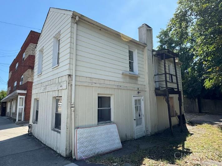 217 W Wyoming Avenue