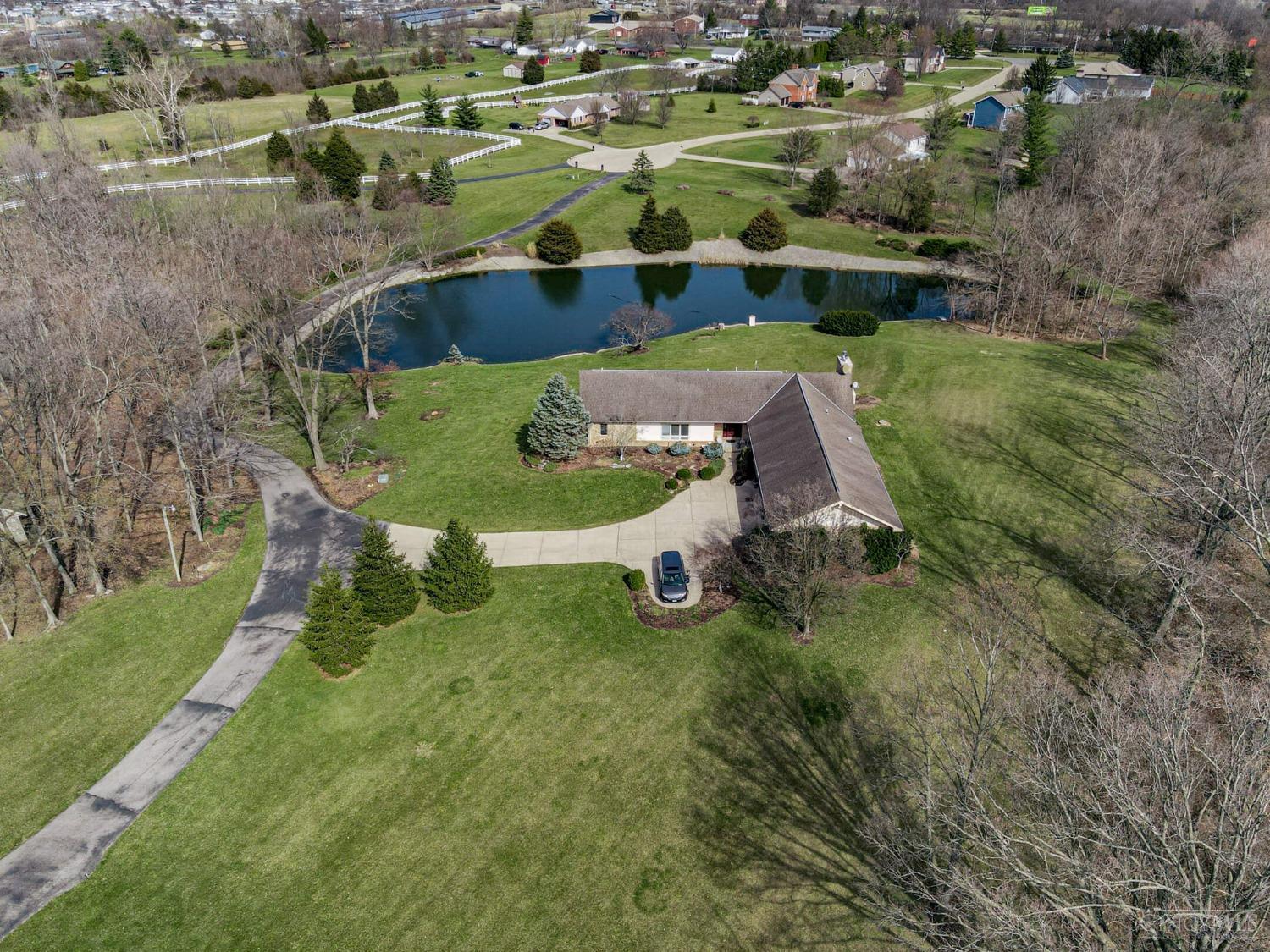 3155 Countryside Ln Ln, Springboro, Ohio image 1