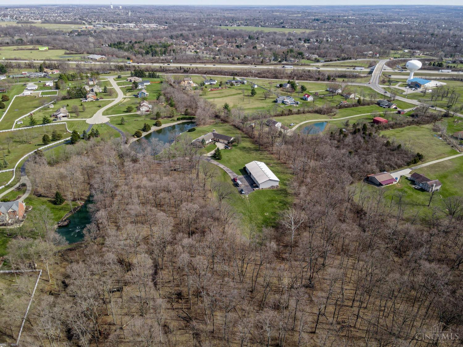 3155 Countryside Ln Ln, Springboro, Ohio image 6