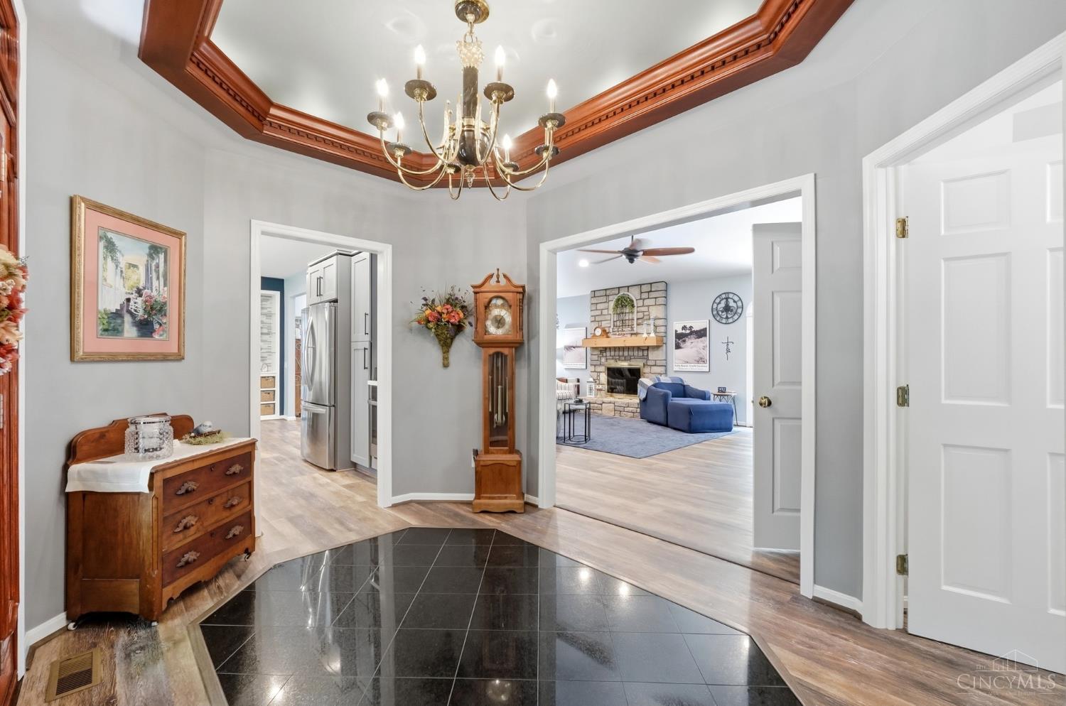5355 Boomer Road