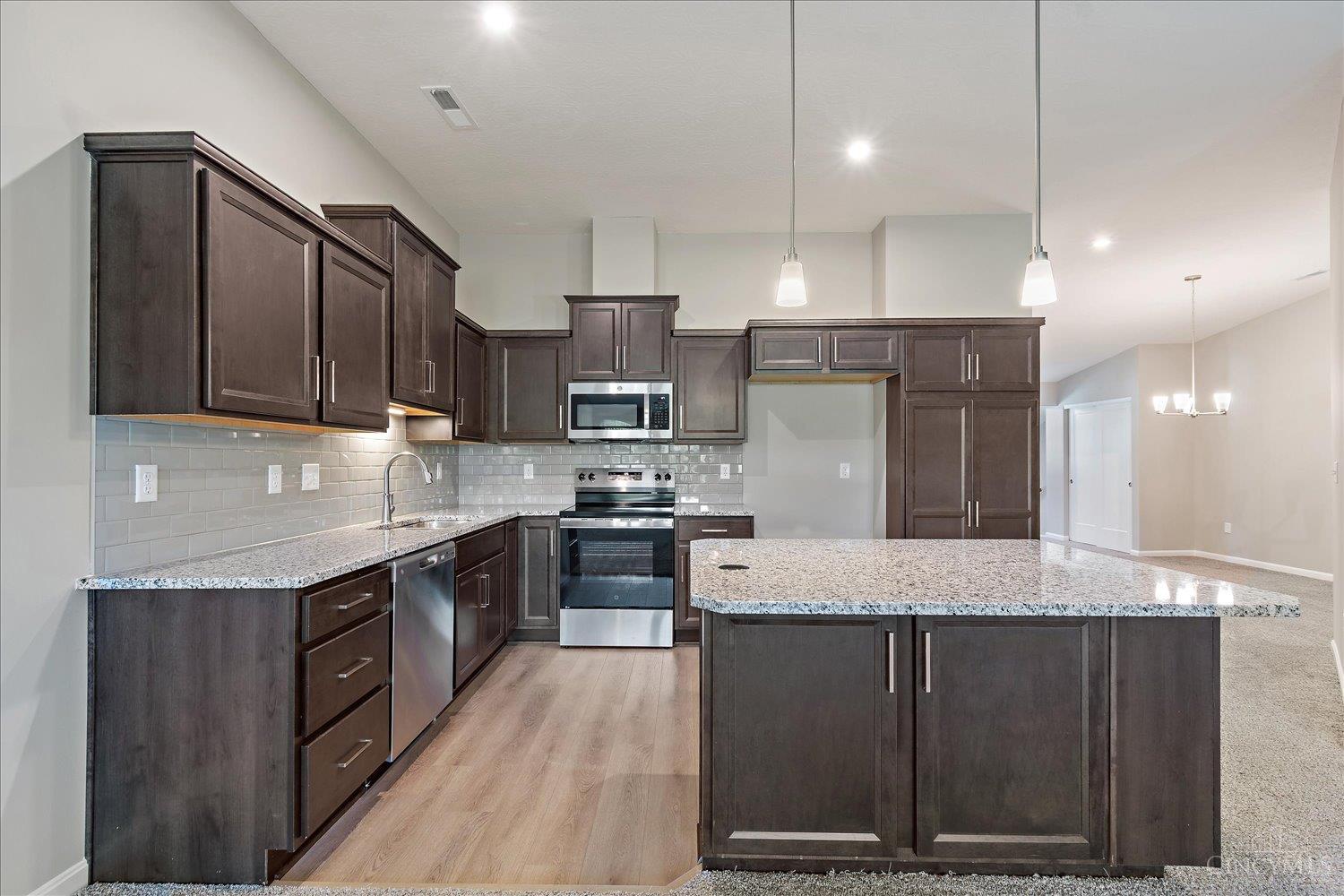 541 Tradition Ridge 81302
