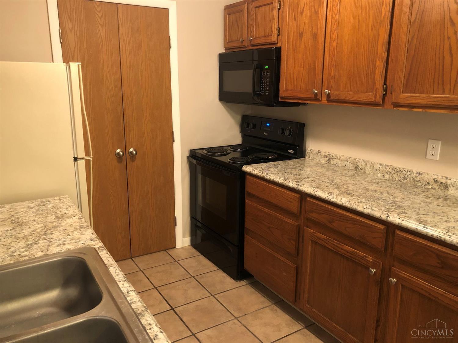 5667 Old Blue Rock Road #56, Colerain Twp, Ohio image 7