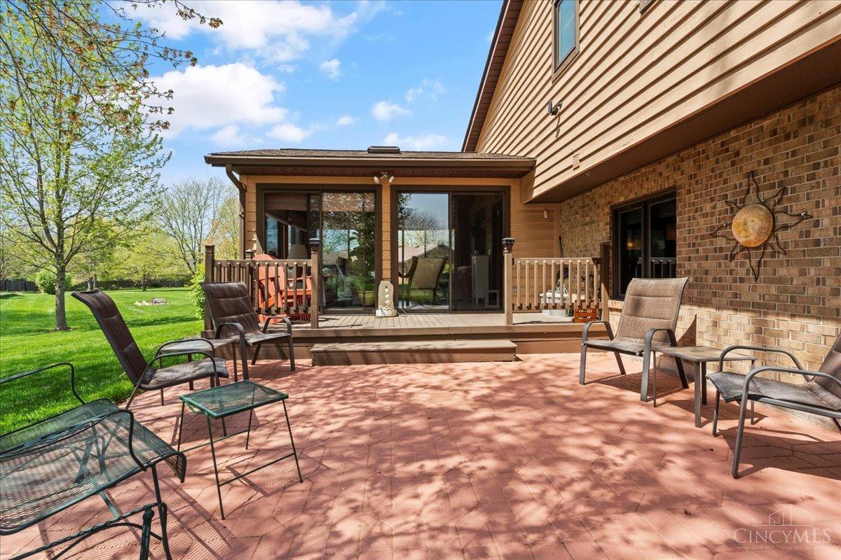 1069 Willow Lane, Mason, Ohio image 24