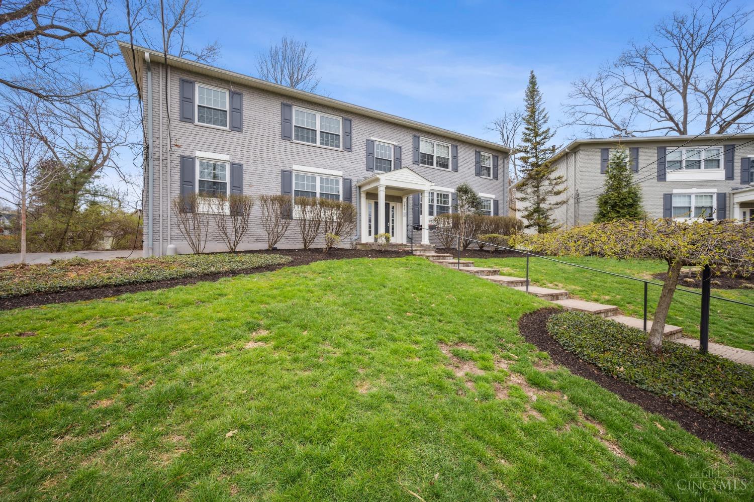 3655 Willowlea Court #B, Cincinnati, Ohio image 3