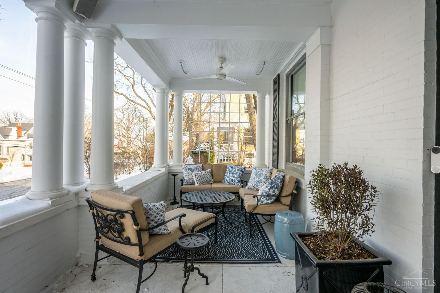 2517 Observatory Avenue