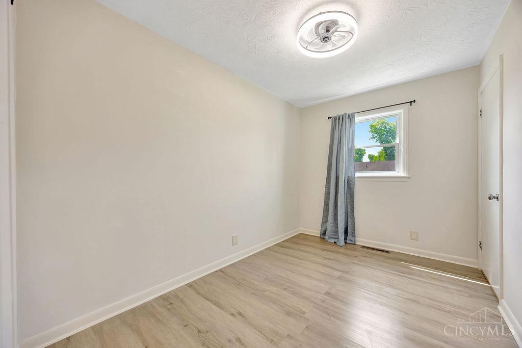 6 Cherokee Drive, Saint Clair, Ohio image 21