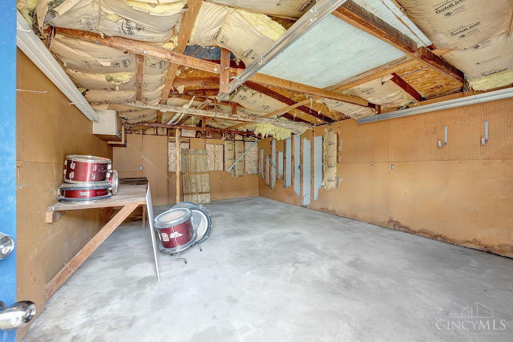 6 Cherokee Drive, Saint Clair, Ohio image 24