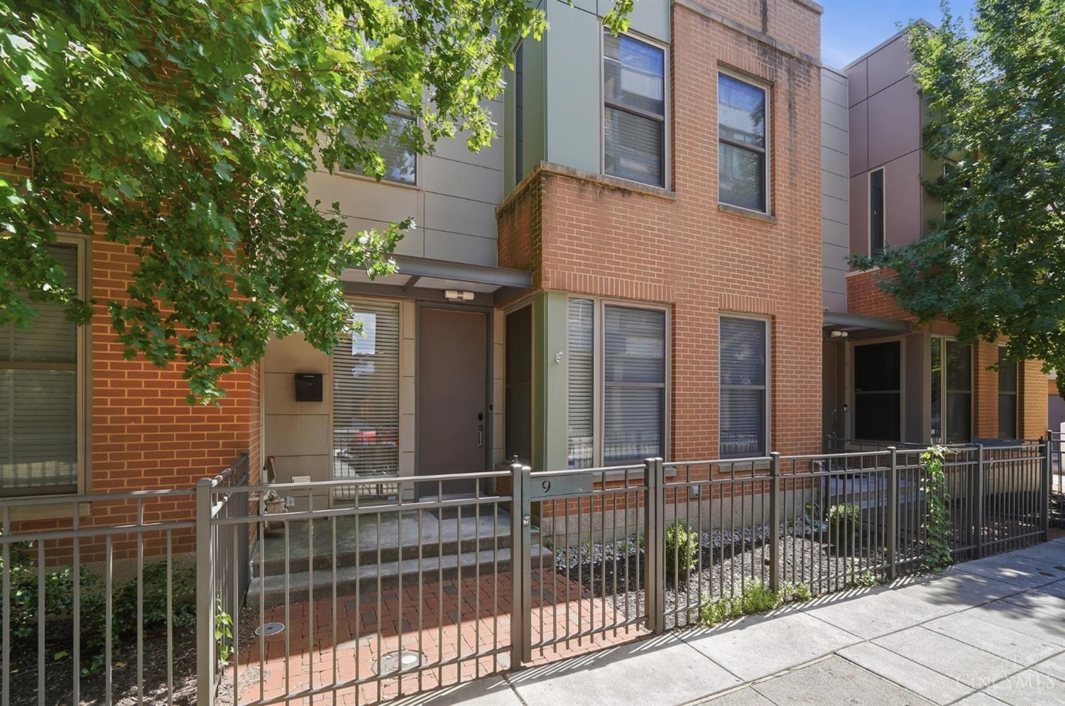 9 Mercer Street