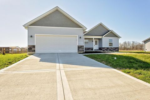 Photo of 159 Zachary Drive, Williamsburg, OH 45176 (MLS # 1873464)