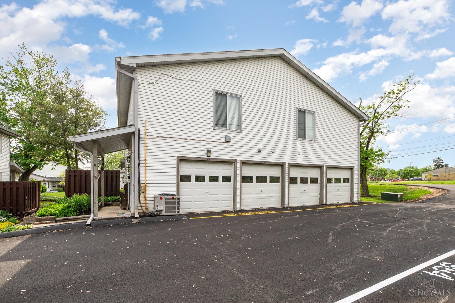 982 E Crescentville Road, West Chester, Ohio image 15