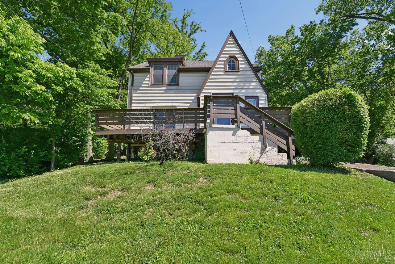 5636 River Road