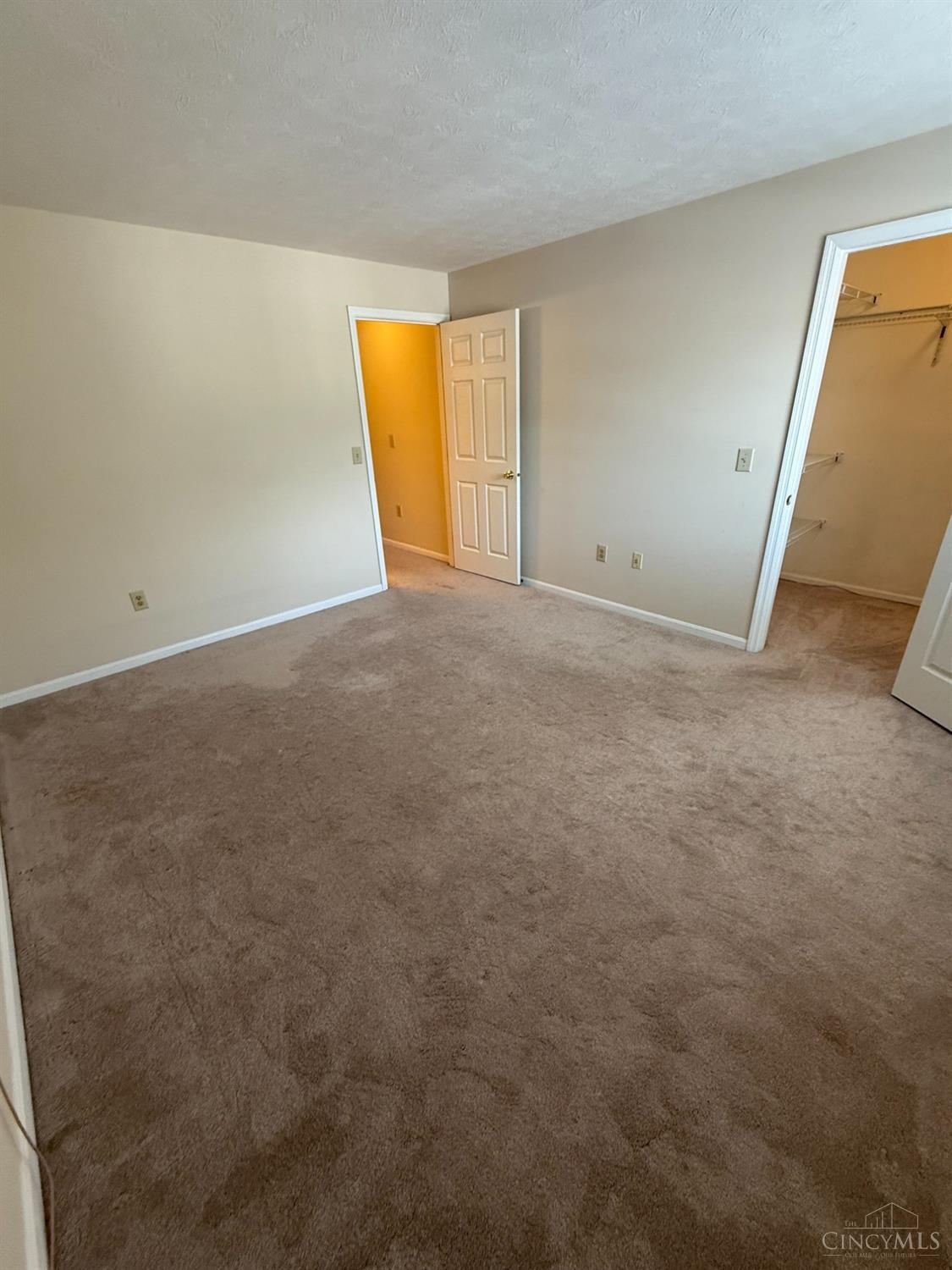 120 Carrington Lane #207, Loveland, Ohio image 12