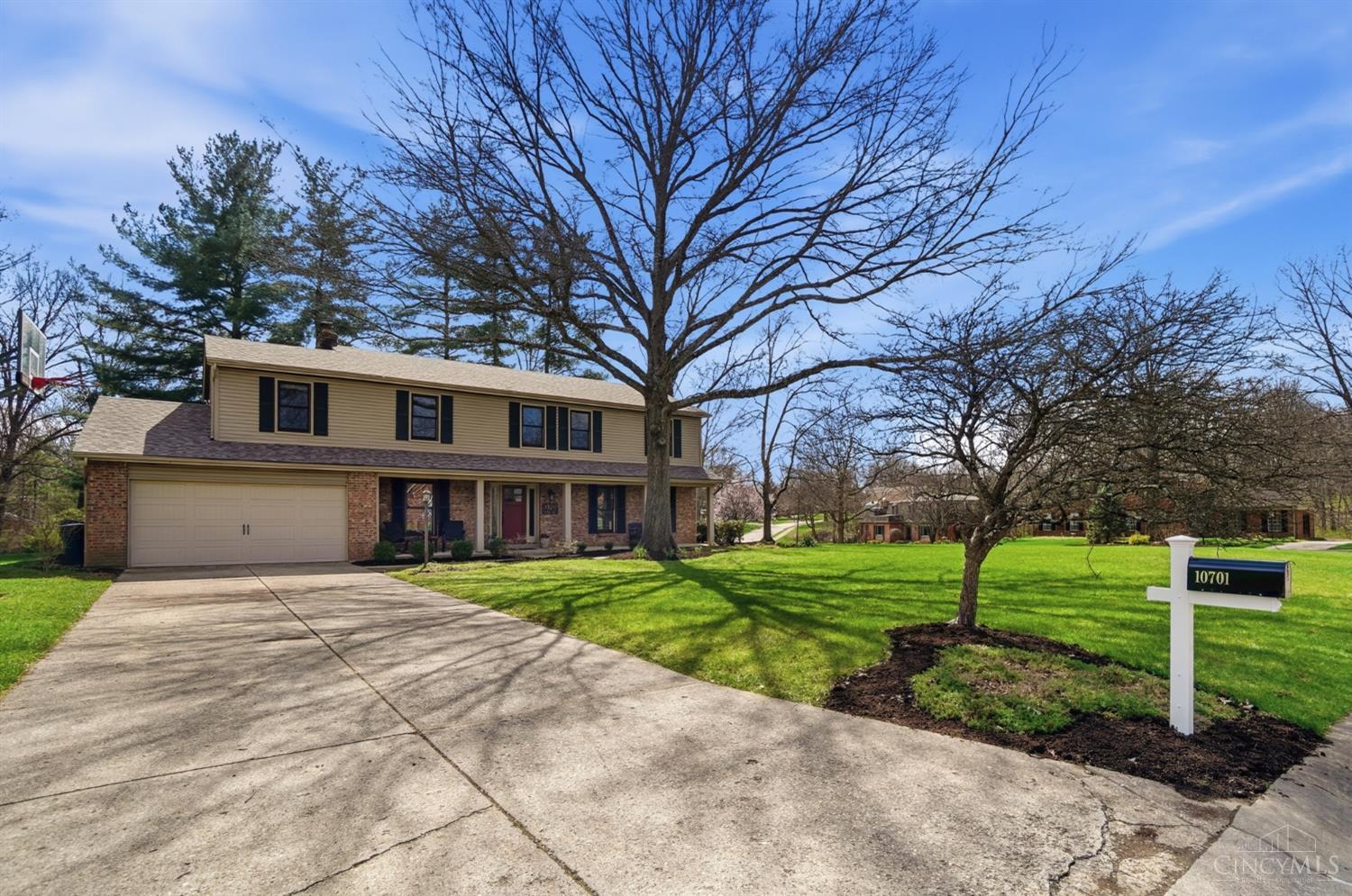 10701 Old Pond Drive