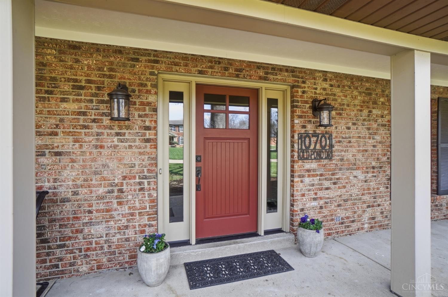 10701 Old Pond Drive