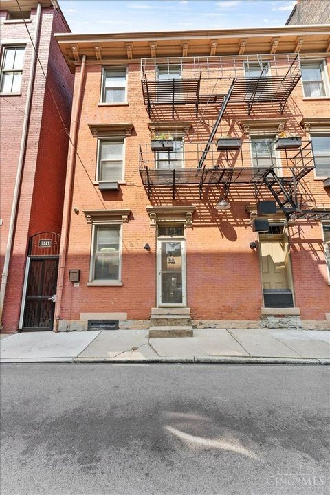 Photo of 1207 Republic Street #201, Cincinnati, OH 45202 (MLS # 1854790)