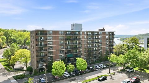 Photo of 1815 Wm H Taft Road #502, Cincinnati, OH 45206 (MLS # 1876295)