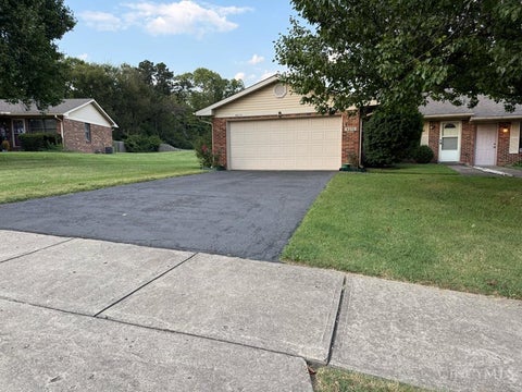 Homes For Sale - 4273 Mallard Court<br/> Middletown, OH 45044