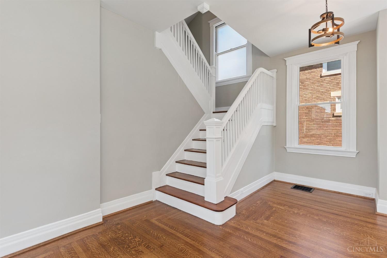 5123 Stewart Avenue, Cincinnati, Ohio image 22