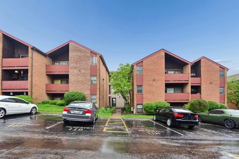 Photo of 4808 Chalet Drive #1106, St Bernard, OH 45217 (MLS # 1877252)