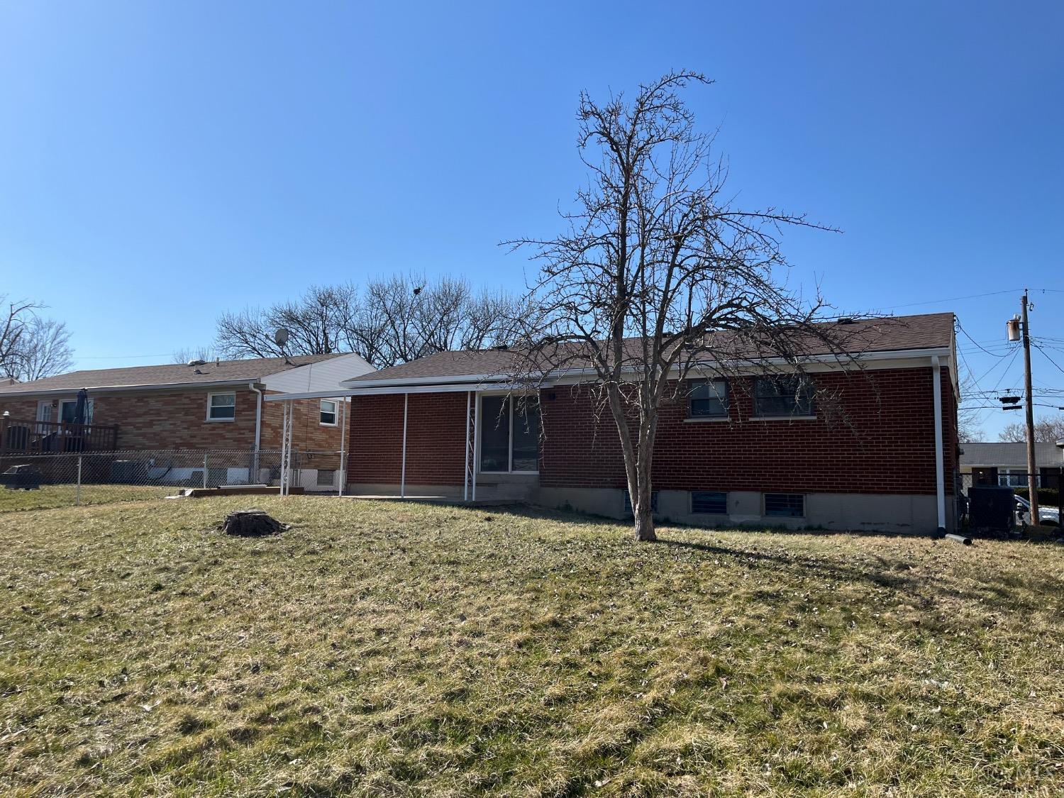 11317 Gravenhurst Drive, Colerain Twp, Ohio image 32