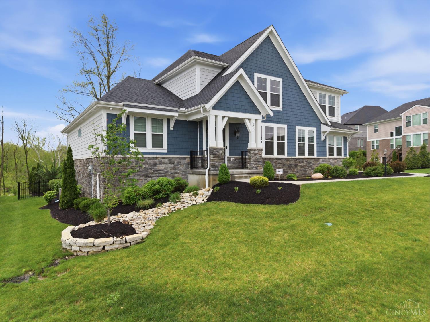 5677 Willow View Drive