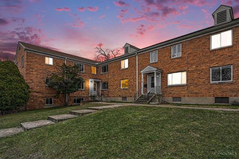 Homes For Sale - 404 Ryburn Ave<br/> Montgomery County, Dayton, OH 45405