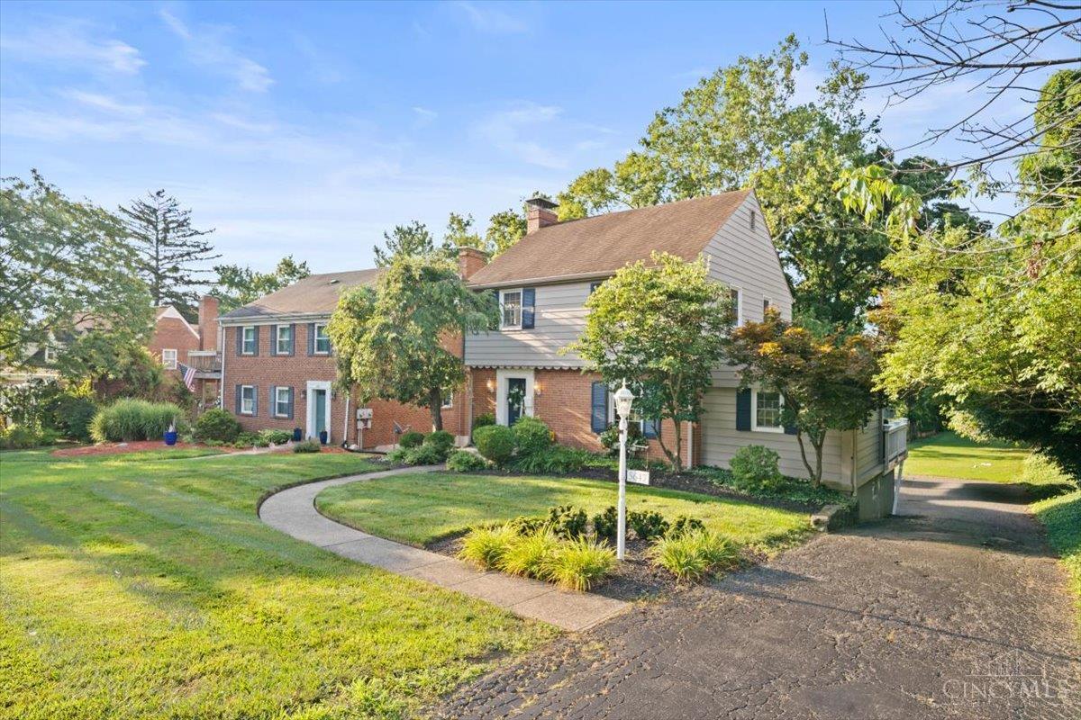 5647 Euclid Road