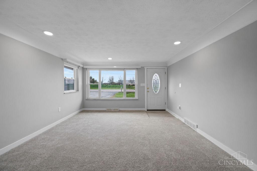 986 Western Row Road