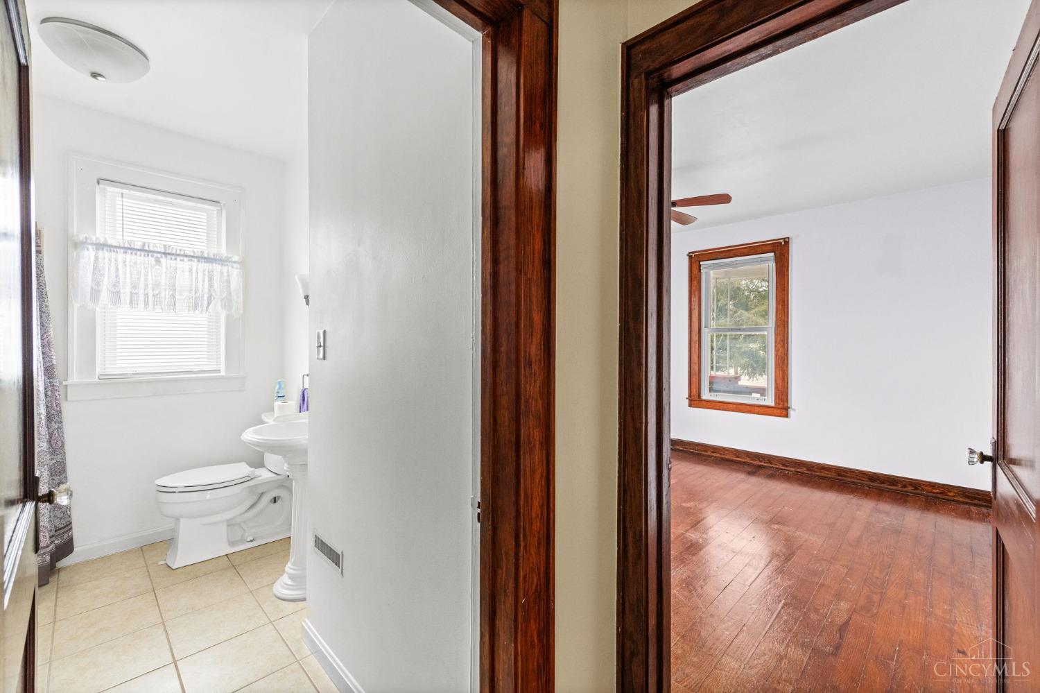 605 Light Street, Felicity, Ohio image 19