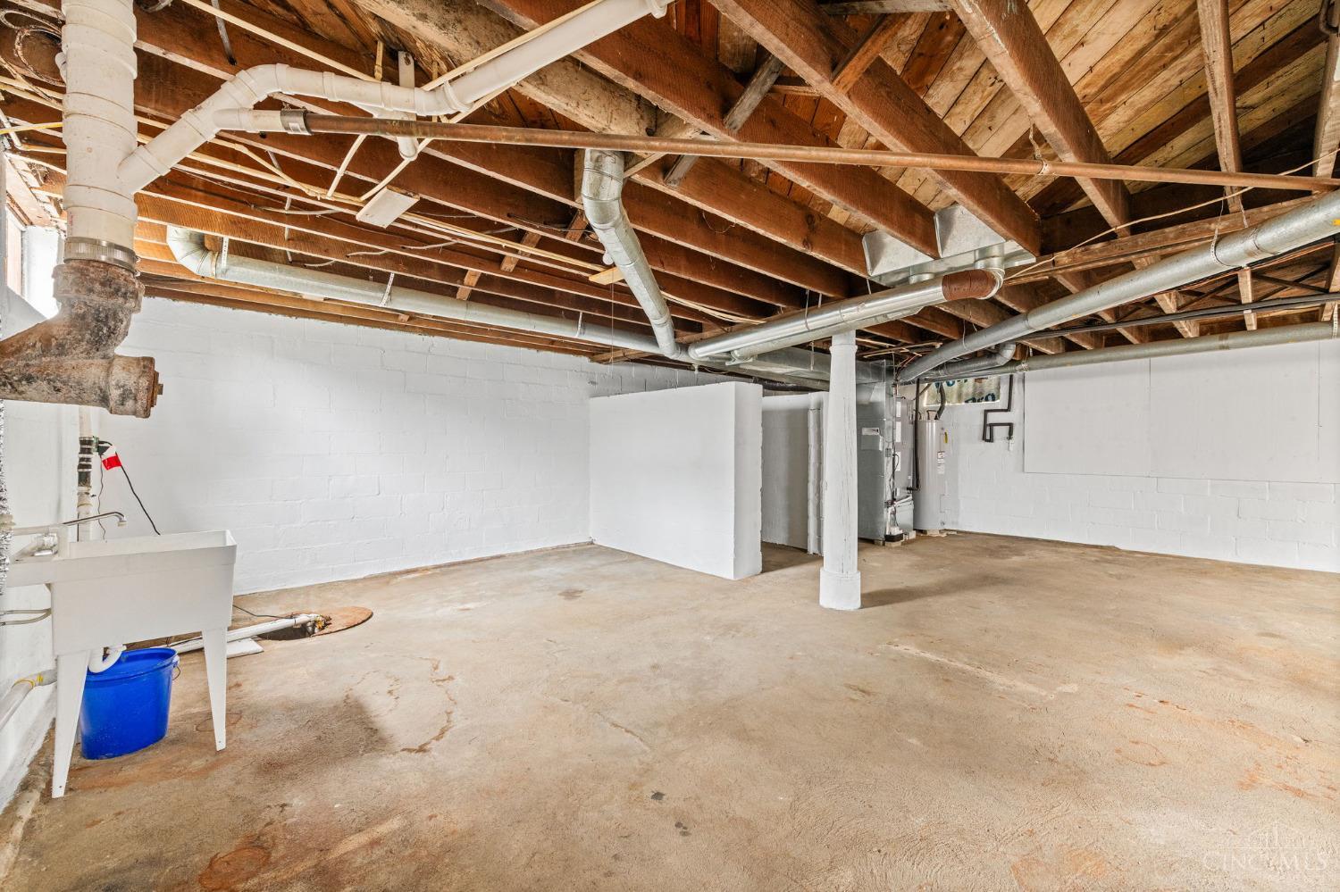 605 Light Street, Felicity, Ohio image 34