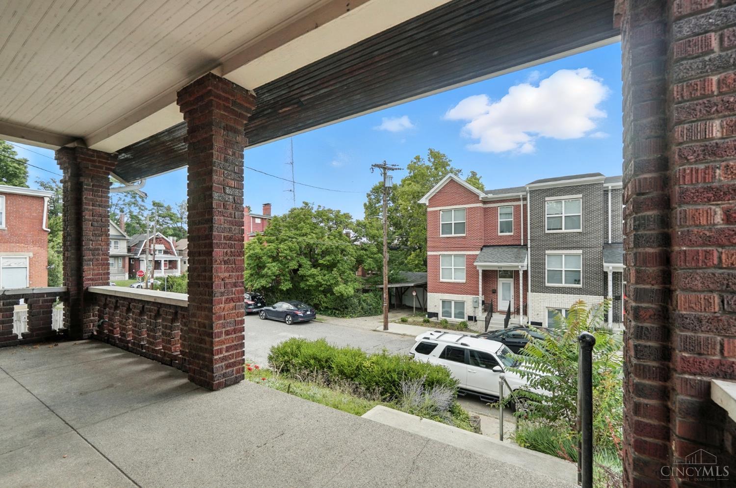 348 Volkert Avenue