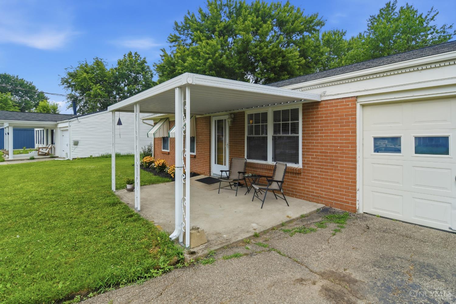 646 Bellaire Court