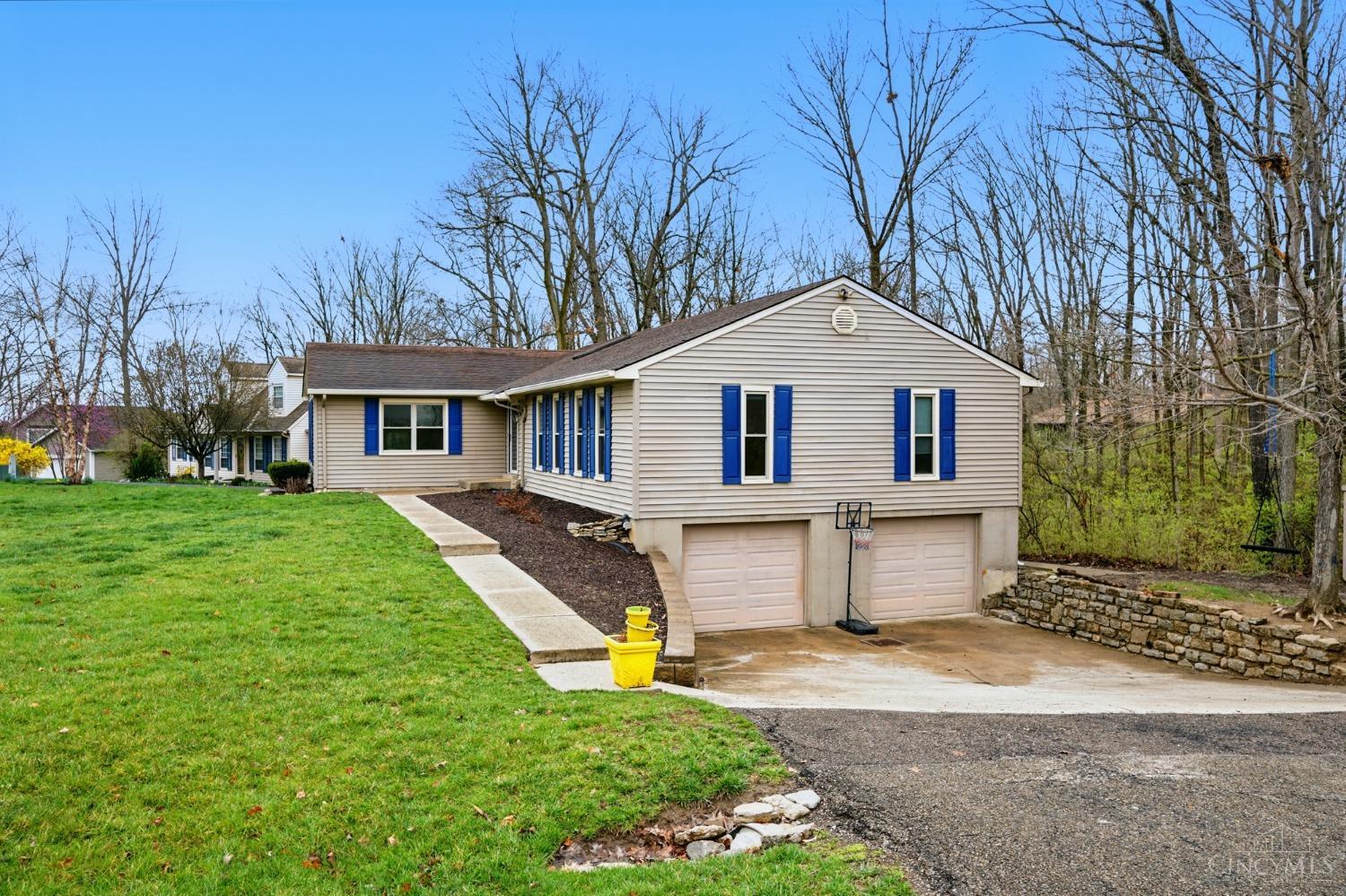 7543 Whitehall Circle, West Chester, Ohio image 41