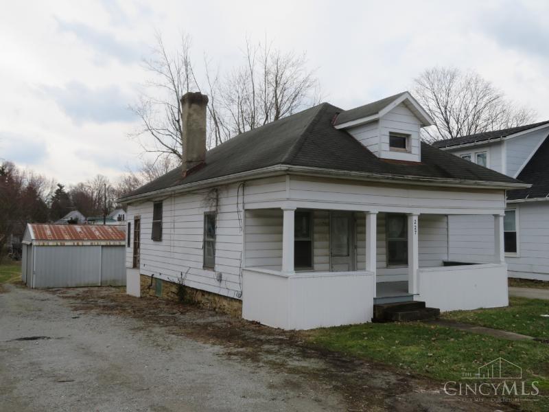 227 W South Street, Hillsboro, Ohio image 4